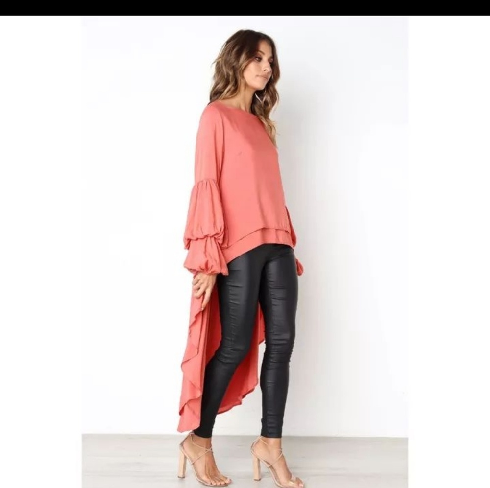 🆕️Asymmetrical Top - Picture 5 of 5